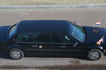 chauffeur limo